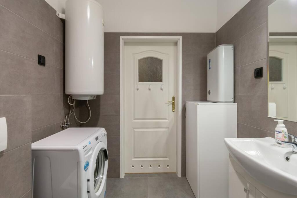 Essence Cracow Golden Location! Apartament